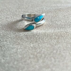 Vintage Sterling Silver and Turquoise Tear Drop Bypass Ring Size 6.5 Adj…